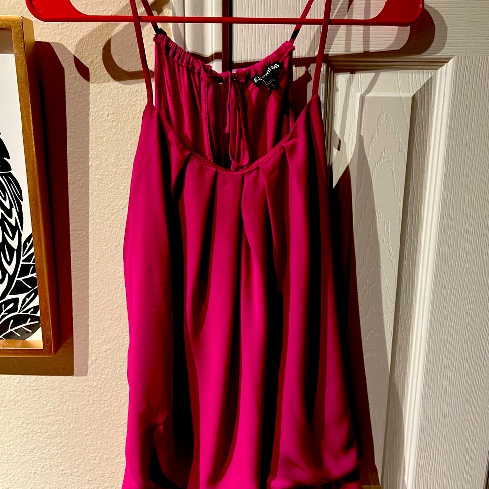 Hot pink top